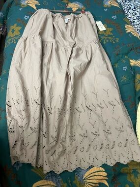 St. John’s Bay Beige Eyelet Tiered Maxi Skirt